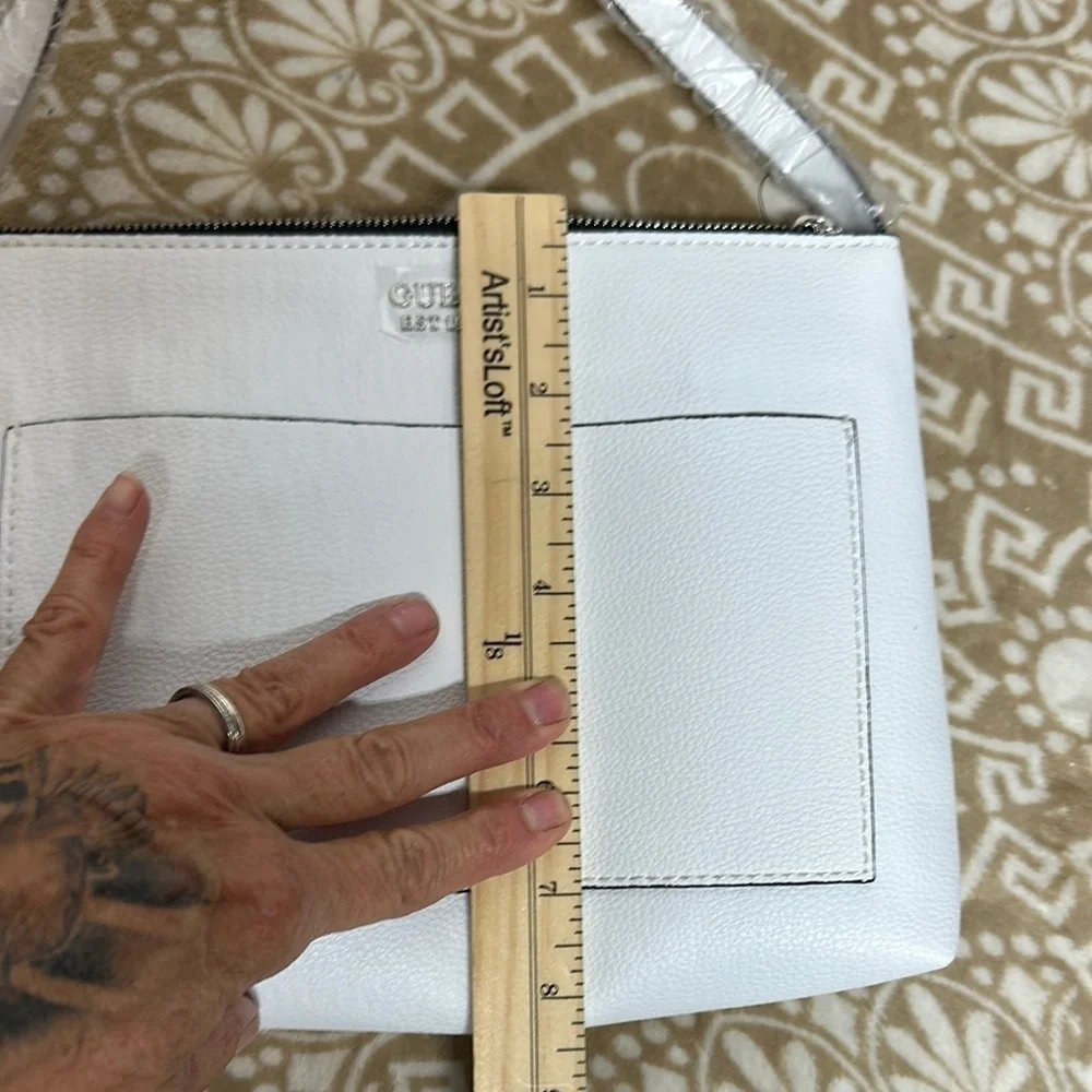 Guess White Naya TravelBag Set